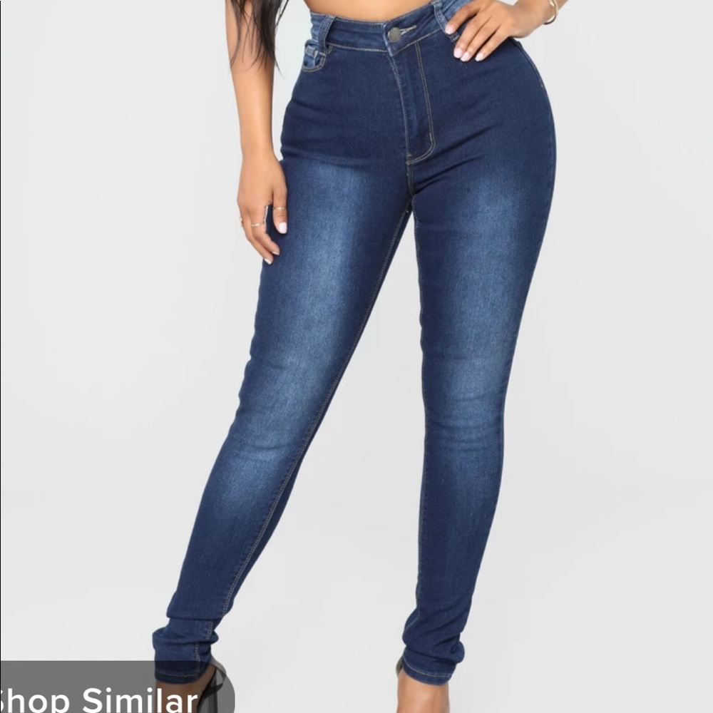 FASHION NOVA JEANS